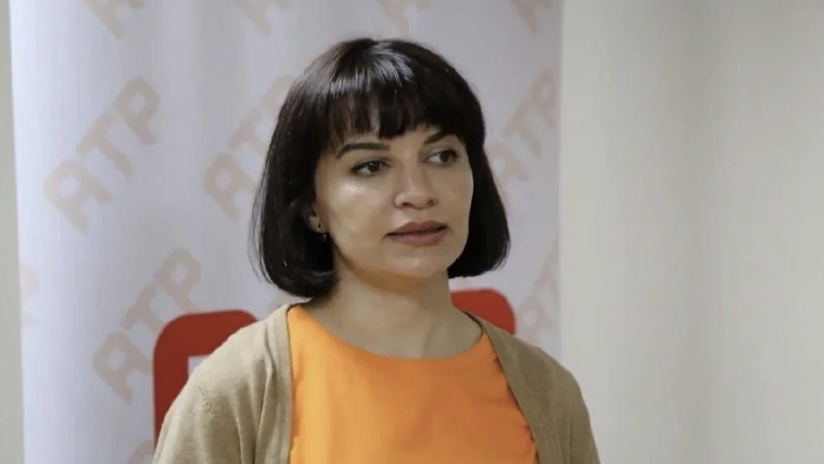 Sevinc Vaqifqızının ailəsi görüş zamanı təhqirə məruz qaldığını bildirir